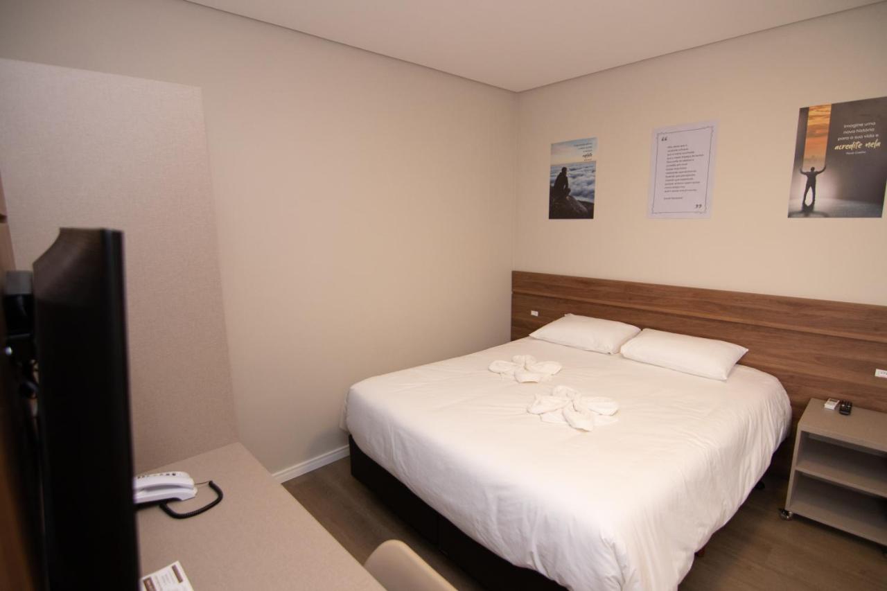 Single Room,1345050470:JPEG