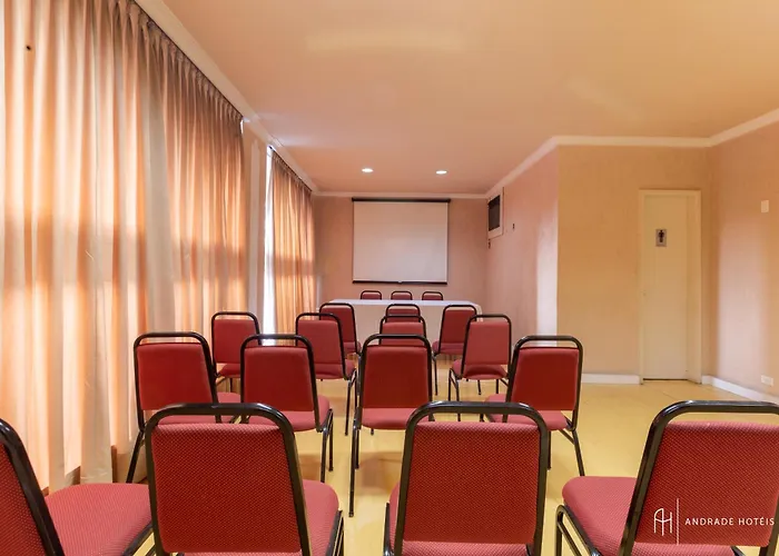 Rede Andrade San MartinHotel em Curitiba